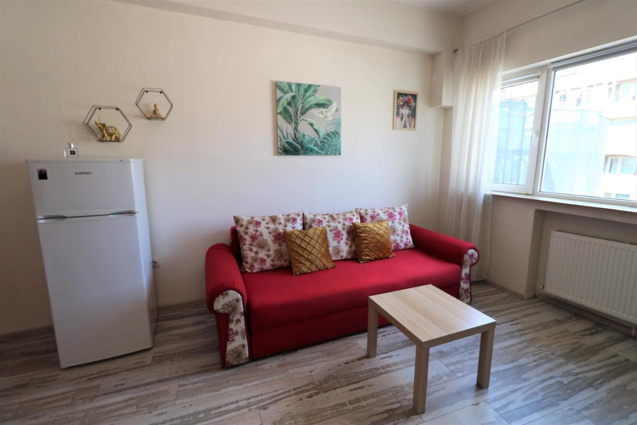 Charming Cozy Apartment - Old Town - Free Minibar Bukareszt Zewnętrze zdjęcie
