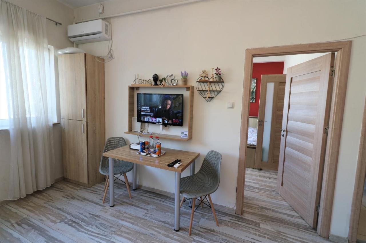 Charming Cozy Apartment - Old Town - Free Minibar Bukareszt Zewnętrze zdjęcie